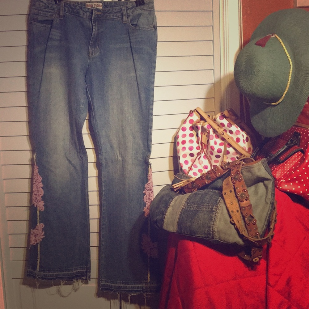 Patched design blue jeans